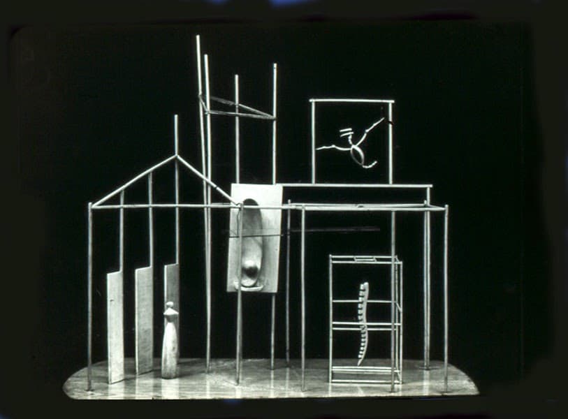 Alberto Giacometti, The Palace at 4 a.m., 1932